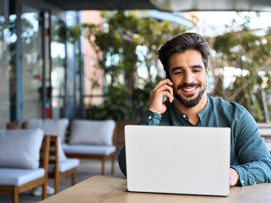 Hybrides Arbeiten in der Cloud Herausforderung: hybrides Arbeiten mithilfe der Cloud
